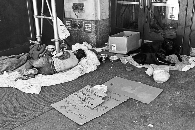 Homeless : Street Life : New York : Personal Photo Projects :  Richard Moore Photography : Photographer : 